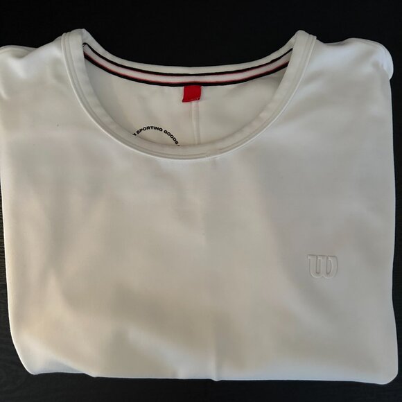 Wilson White Cropped Match Point Athletic Top – Size M - Picture 8 of 8